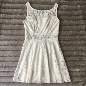 Adorable White Dress!